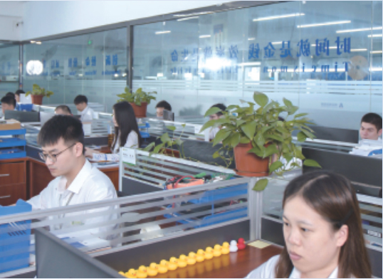 研發(fā)團(tuán)隊(duì)辦公環(huán)境 研發(fā)團(tuán)隊(duì)辦公環(huán)境