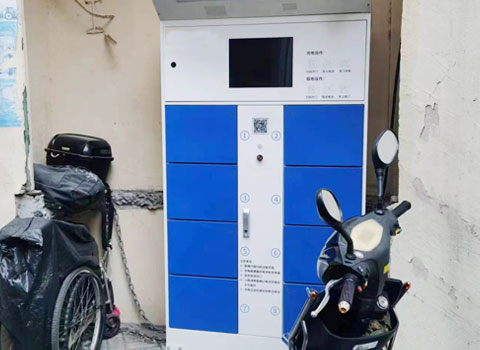 停車場(chǎng)換電柜(圖4) 停車場(chǎng)換電柜(圖4)